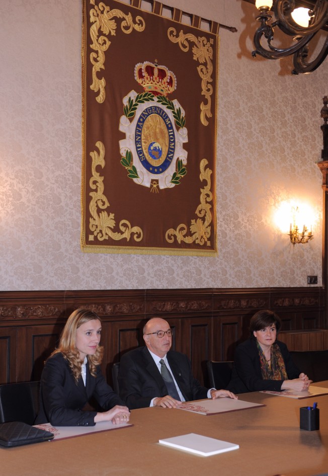 Foto RAIEJECON Charla previa