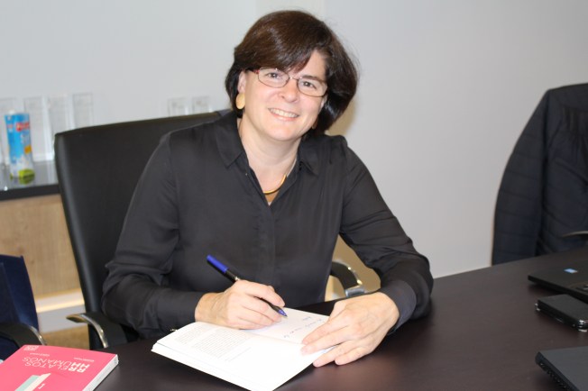 firmando-dedicatorias-09-11-2016